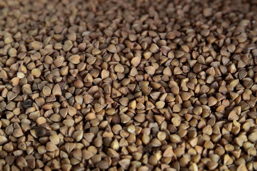 Dried buckwheat